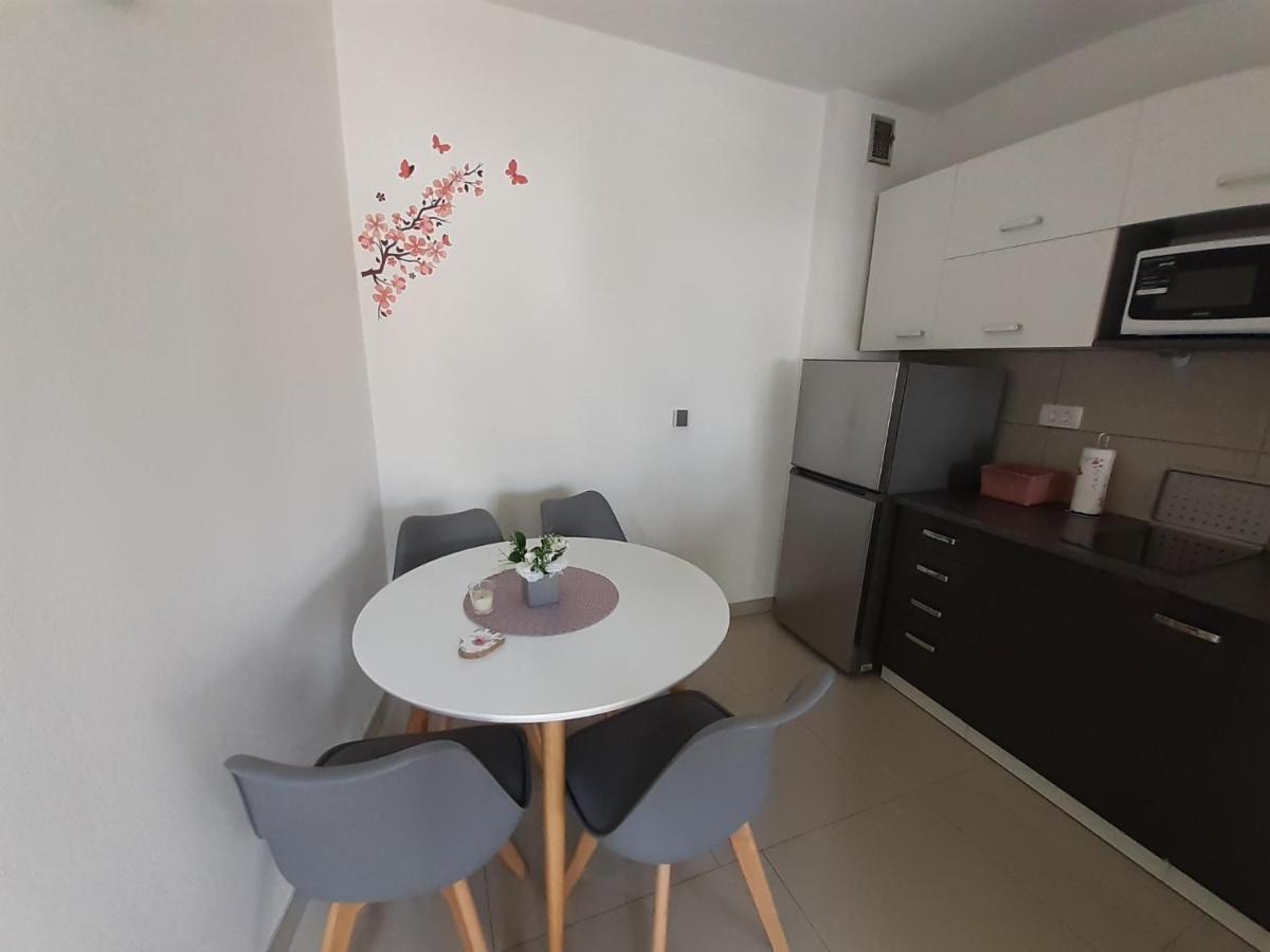 Apartment Vesel 马林斯卡 外观 照片