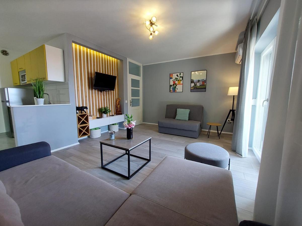 Apartment Vesel 马林斯卡 外观 照片